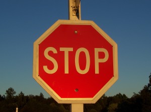 Stop_sign_at_sunset